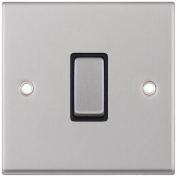 Selectric 7M-Pro Satin Chrome 1 Gang 10A Intermediate Switch with Black Insert