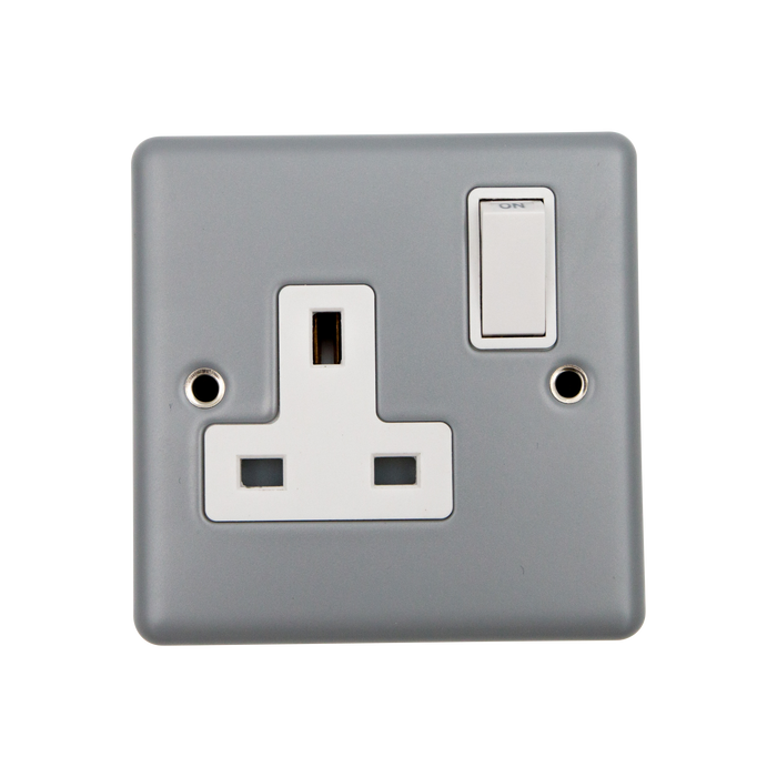 Caradok 1G 13A Switched Socket Metalclad Veritage