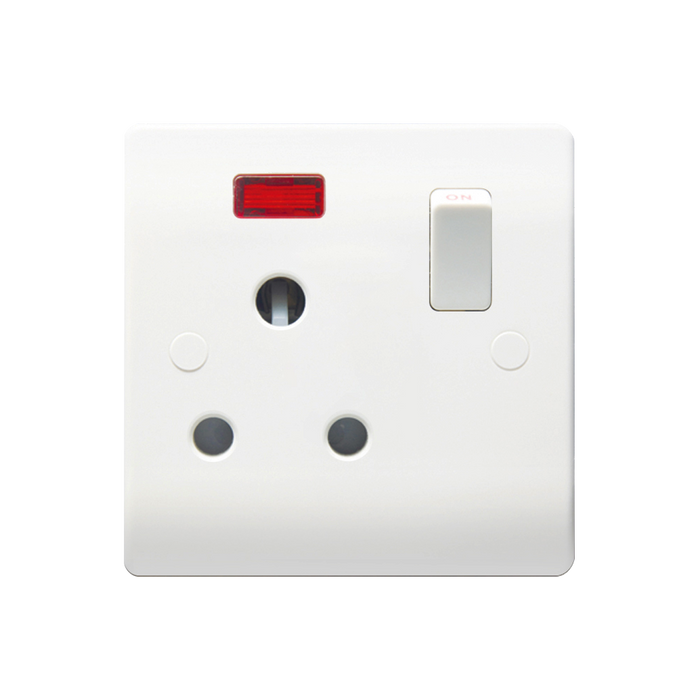 Caradok 1G 15A SP Switched Socket c/w Neon Round Pin